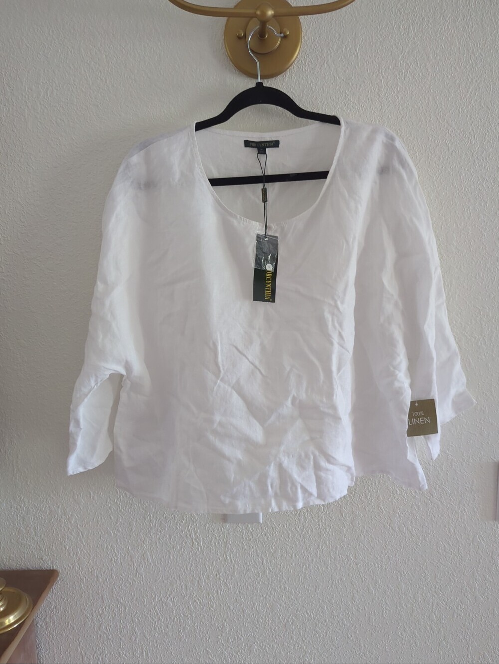 For Cynthia 100% linen Boxy Crop White Top Medium New